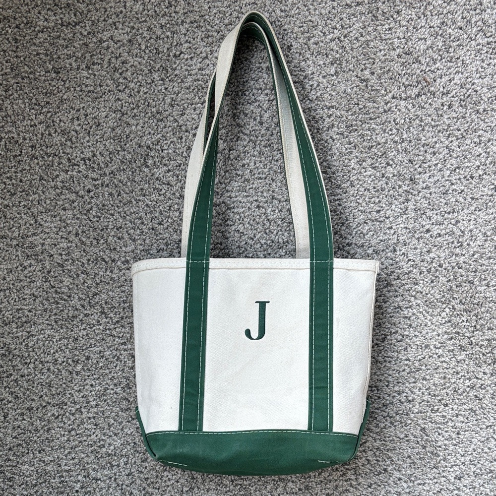 L.L. Bean Green and Cream Shoulder Bag